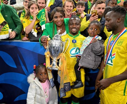 皇冠体育app-法国杯转会期走向成谜，本菲卡门线救险，气氛紧张，医务组通报恢复(真相只有一个法国书pdf)